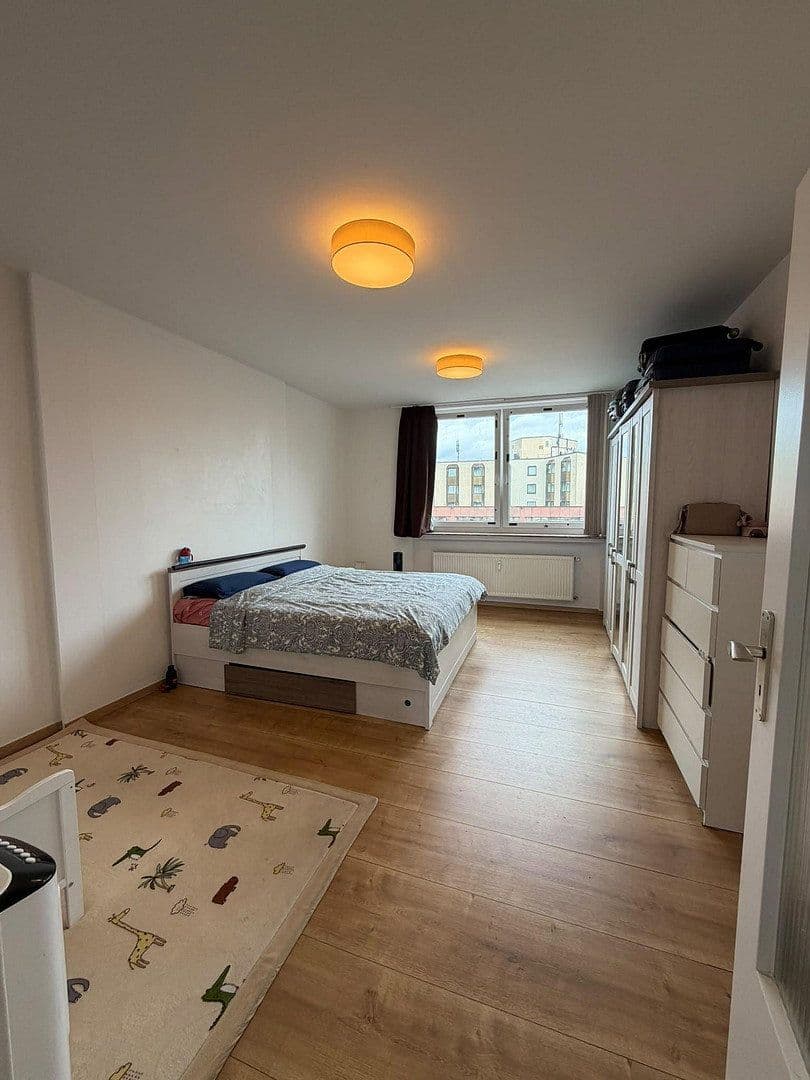 4 bedroom flat to rent, 135 m², Louisenstraße 69, Bad Homburg vor der Höhe, Hesse 4 bedroom flat to rent, 135 m², Louisenstraße 69, Bad Homburg vor der Höhe, Hesse