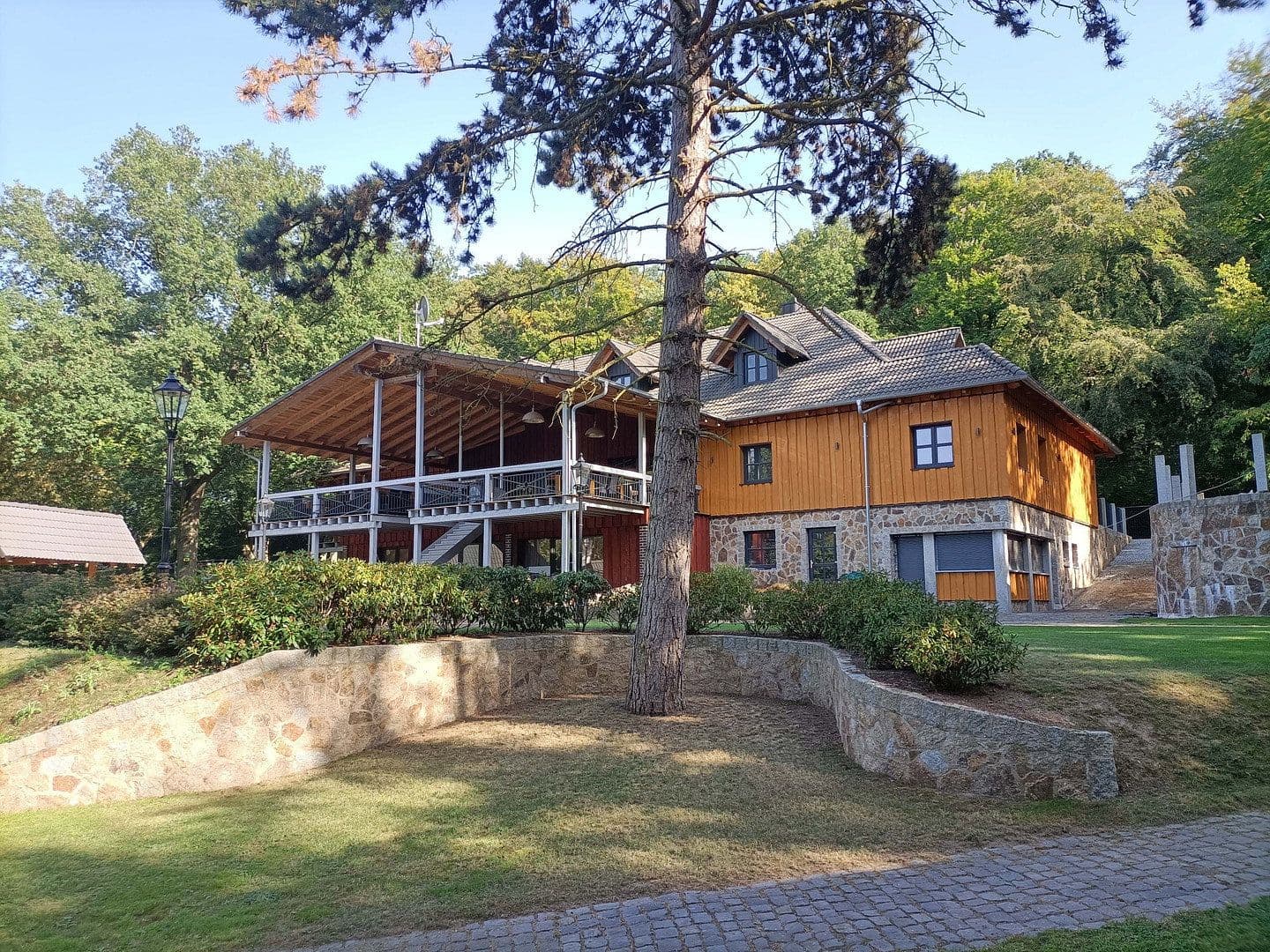 non-residential property for sale, 5,560 m², Bad Nenndorf, Lower Saxony non-residential property for sale, 5,560 m², Bad Nenndorf, Lower Saxony