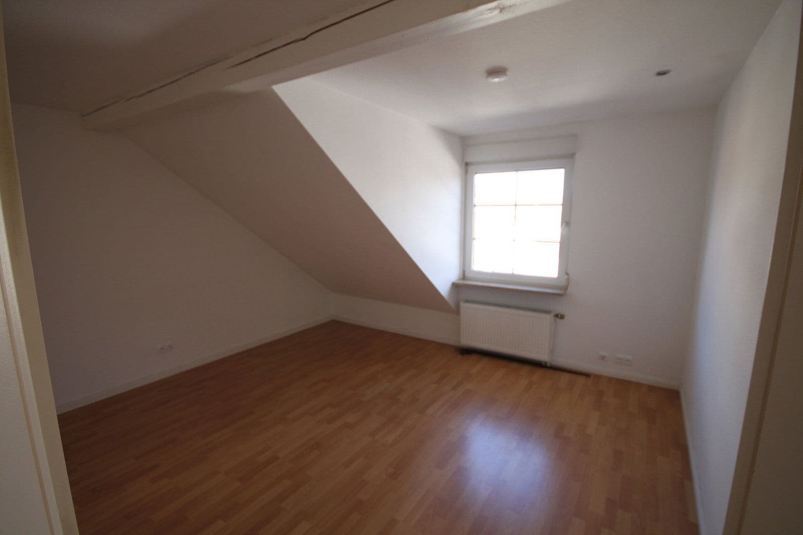 2 bedroom flat to rent, 90 m², Neu-Isenburg, Hesse 2 bedroom flat to rent, 90 m², Neu-Isenburg, Hesse