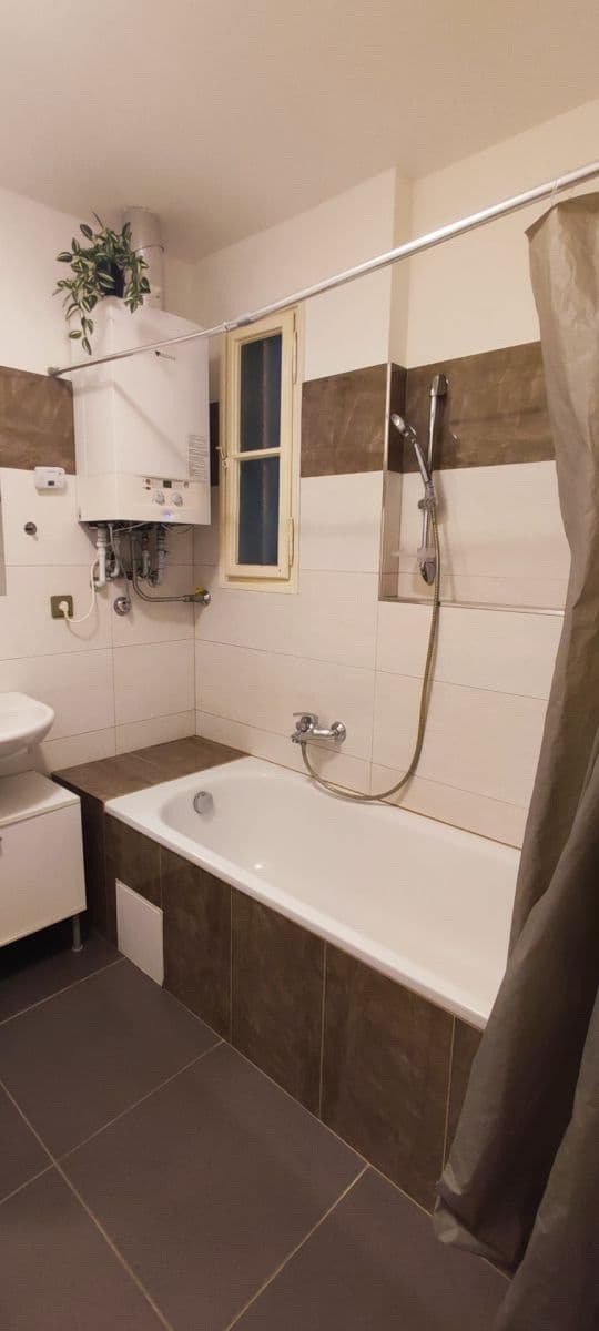 2 bedroom flat to rent, 60 m², Vinohradská, Prague, Prague 2 bedroom flat to rent, 60 m², Vinohradská, Prague, Prague