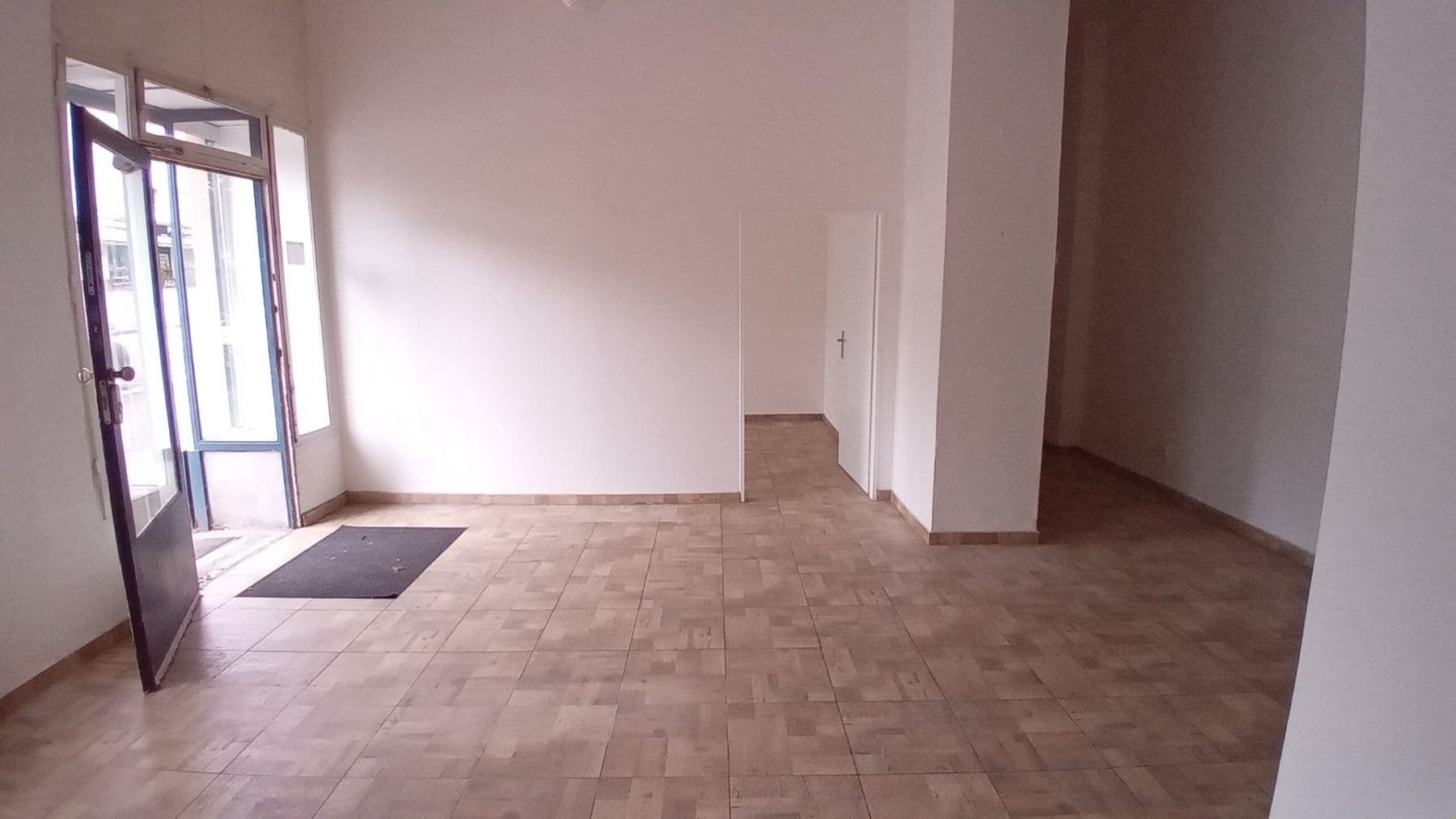non-residential property to rent, 85 m², Hartigova, Prague, Prague non-residential property to rent, 85 m², Hartigova, Prague, Prague