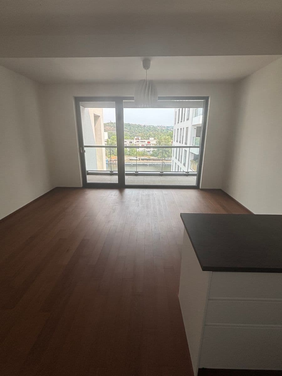 1 bedroom with open-plan kitchen flat for sale, 65 m², Jankovcova, Prague, Prague 1 bedroom with open-plan kitchen flat for sale, 65 m², Jankovcova, Prague, Prague