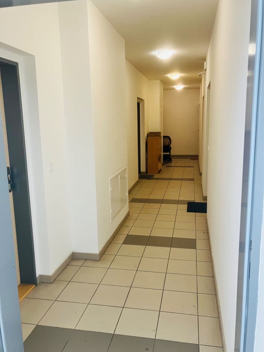 Studio flat to rent, 31 m², Sicherova, Prague, Prague Studio flat to rent, 31 m², Sicherova, Prague, Prague