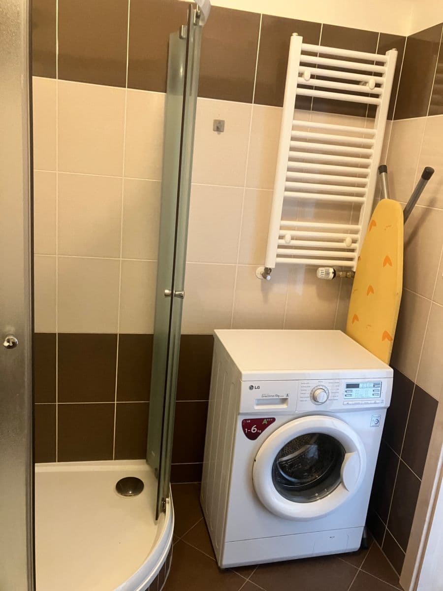 Studio flat to rent, 31 m², Sicherova, Prague, Prague Studio flat to rent, 31 m², Sicherova, Prague, Prague