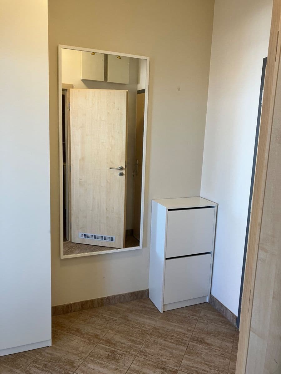 Studio flat to rent, 31 m², Sicherova, Prague, Prague Studio flat to rent, 31 m², Sicherova, Prague, Prague