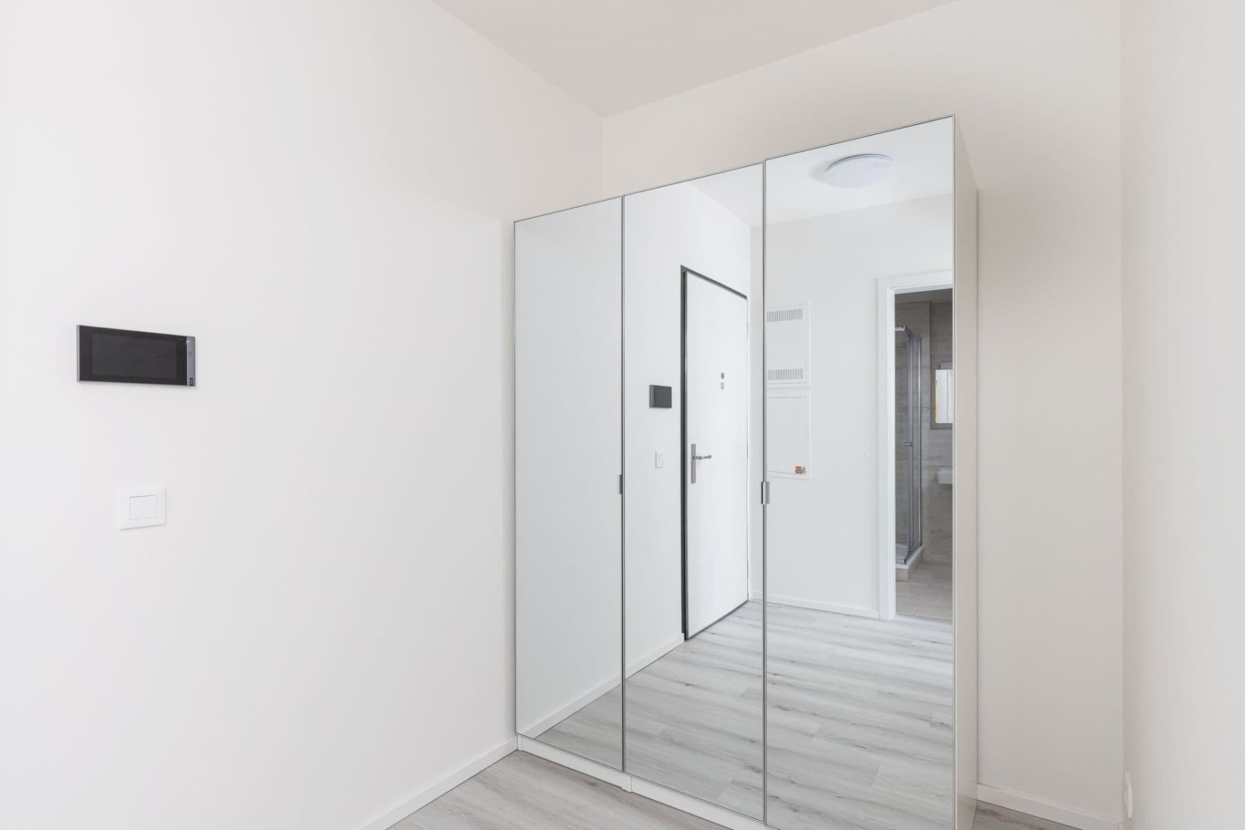 Studio flat to rent, 36 m², Waltariho, Prague, Prague Studio flat to rent, 36 m², Waltariho, Prague, Prague