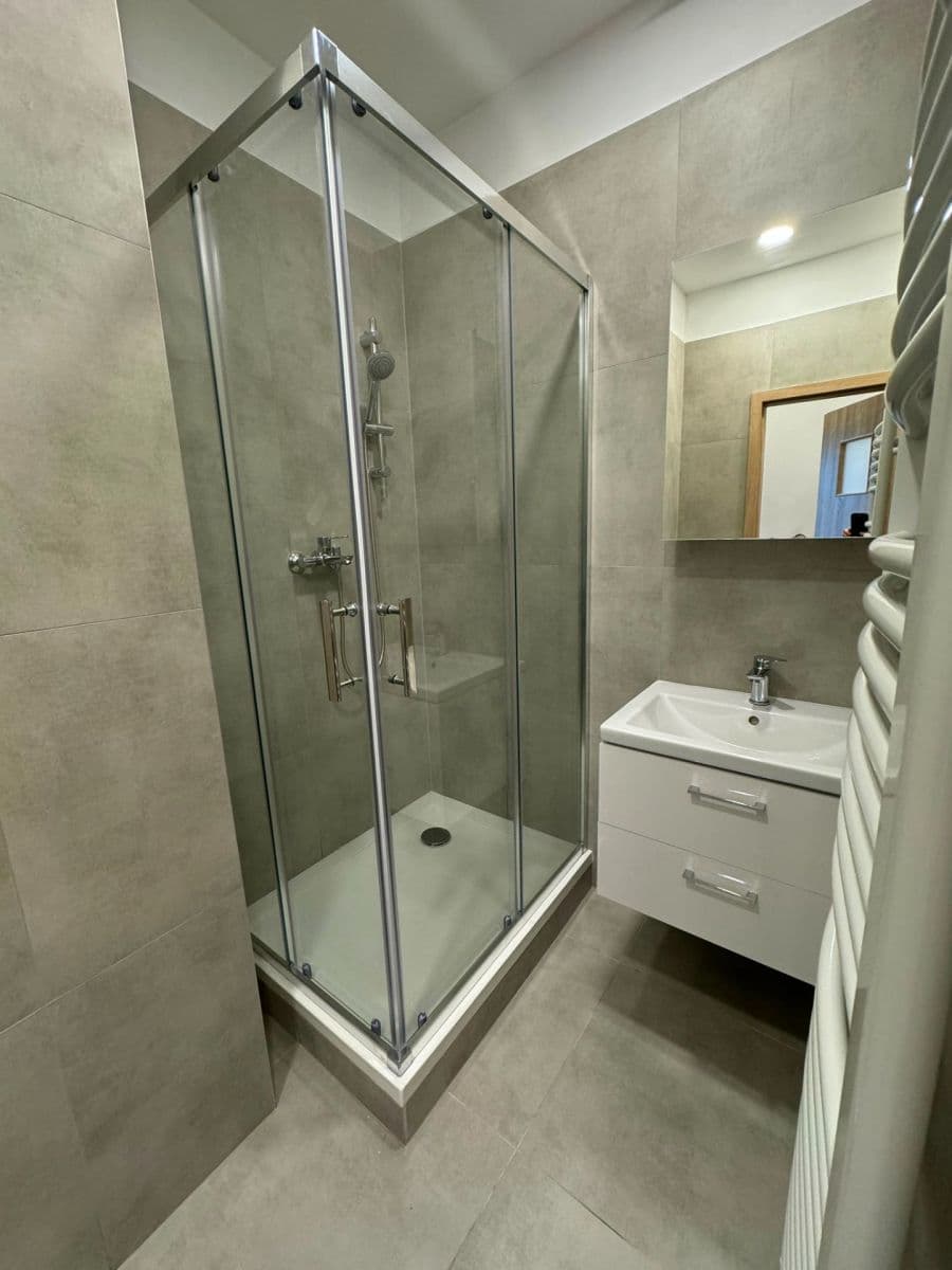 Studio flat to rent, 34 m², Nad Primaskou, Prague, Prague Studio flat to rent, 34 m², Nad Primaskou, Prague, Prague