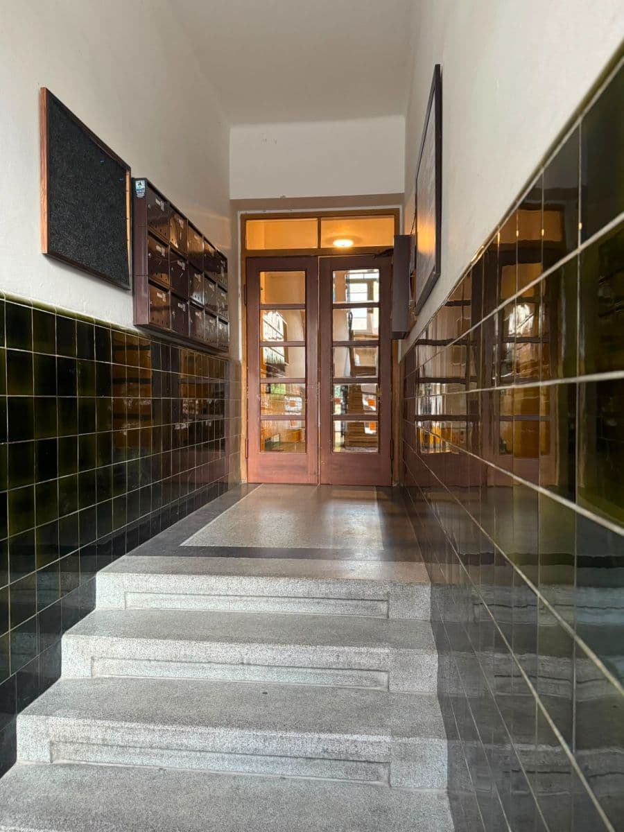 Studio flat to rent, 34 m², Nad Primaskou, Prague, Prague Studio flat to rent, 34 m², Nad Primaskou, Prague, Prague