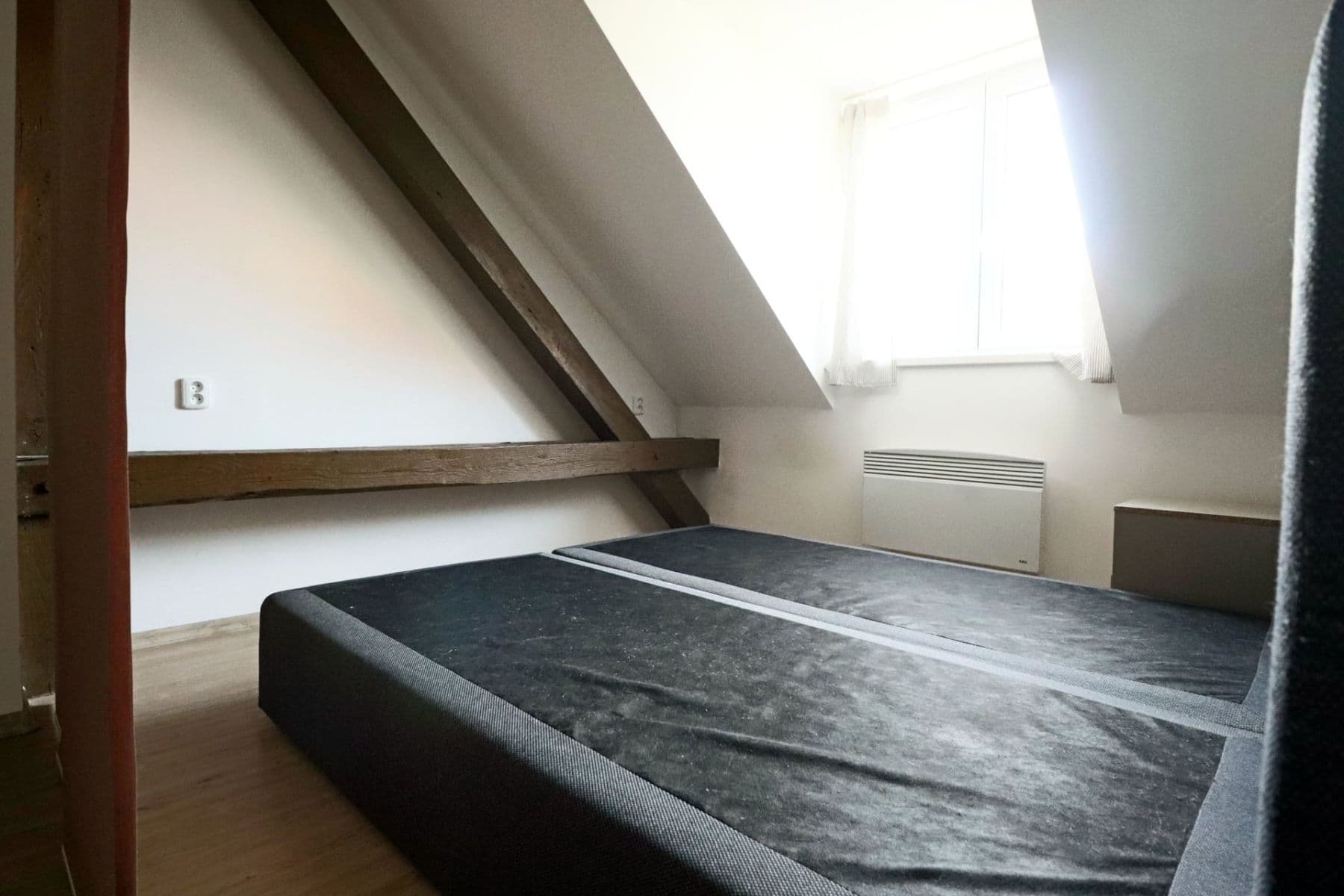 1 bedroom with open-plan kitchen flat to rent, 45 m², Horní, Prague, Prague 1 bedroom with open-plan kitchen flat to rent, 45 m², Horní, Prague, Prague