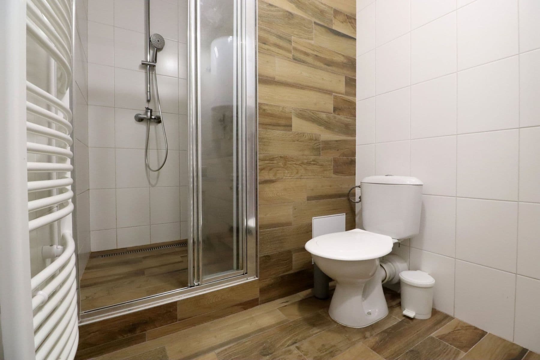 1 bedroom with open-plan kitchen flat to rent, 45 m², Horní, Prague, Prague 1 bedroom with open-plan kitchen flat to rent, 45 m², Horní, Prague, Prague