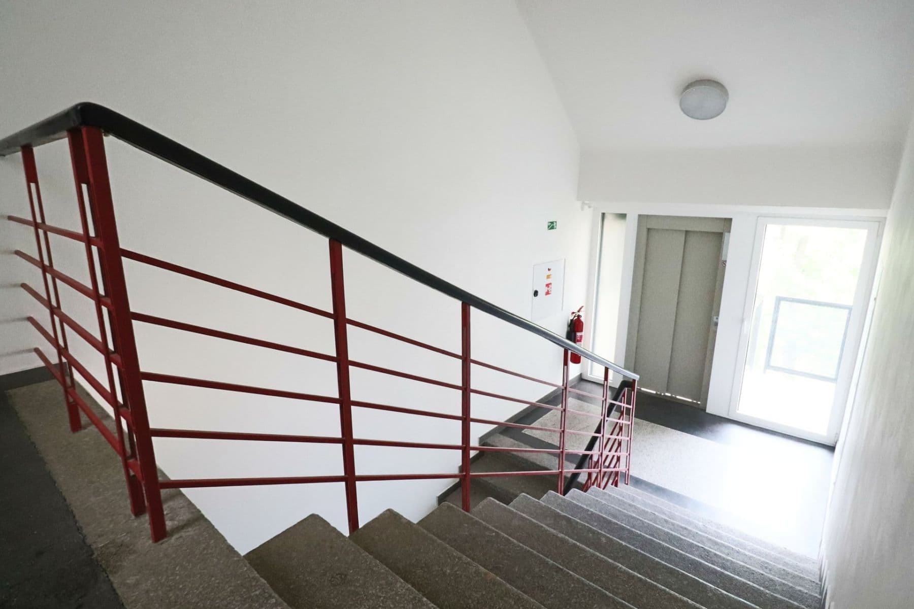 1 bedroom with open-plan kitchen flat to rent, 45 m², Horní, Prague, Prague 1 bedroom with open-plan kitchen flat to rent, 45 m², Horní, Prague, Prague