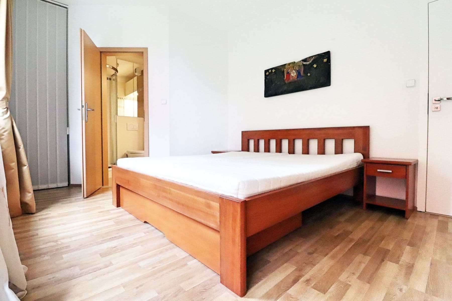 3 bedroom with open-plan kitchen flat to rent, 97 m², Werichova, Prague, Prague 3 bedroom with open-plan kitchen flat to rent, 97 m², Werichova, Prague, Prague