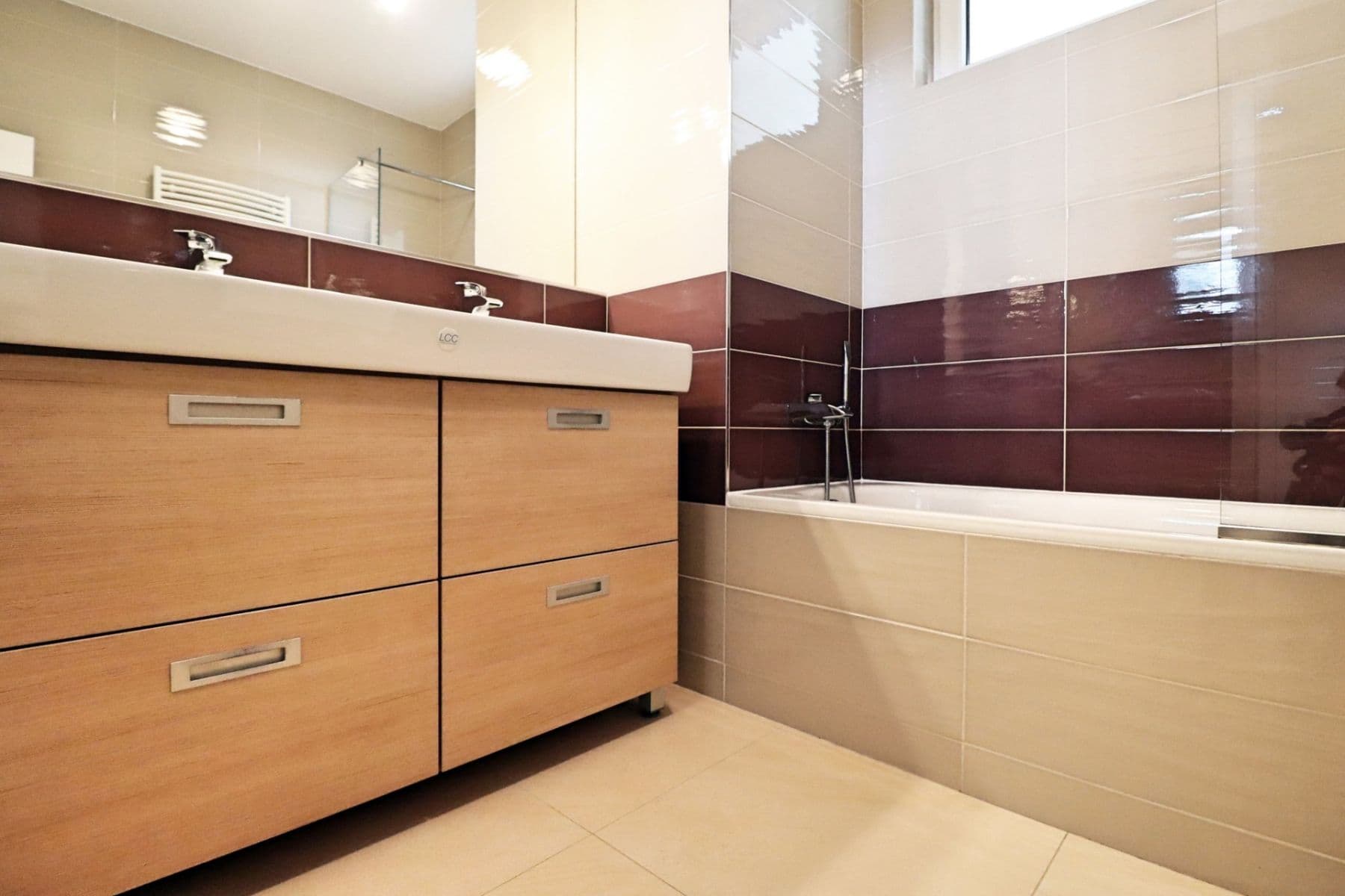 3 bedroom with open-plan kitchen flat to rent, 97 m², Werichova, Prague, Prague 3 bedroom with open-plan kitchen flat to rent, 97 m², Werichova, Prague, Prague