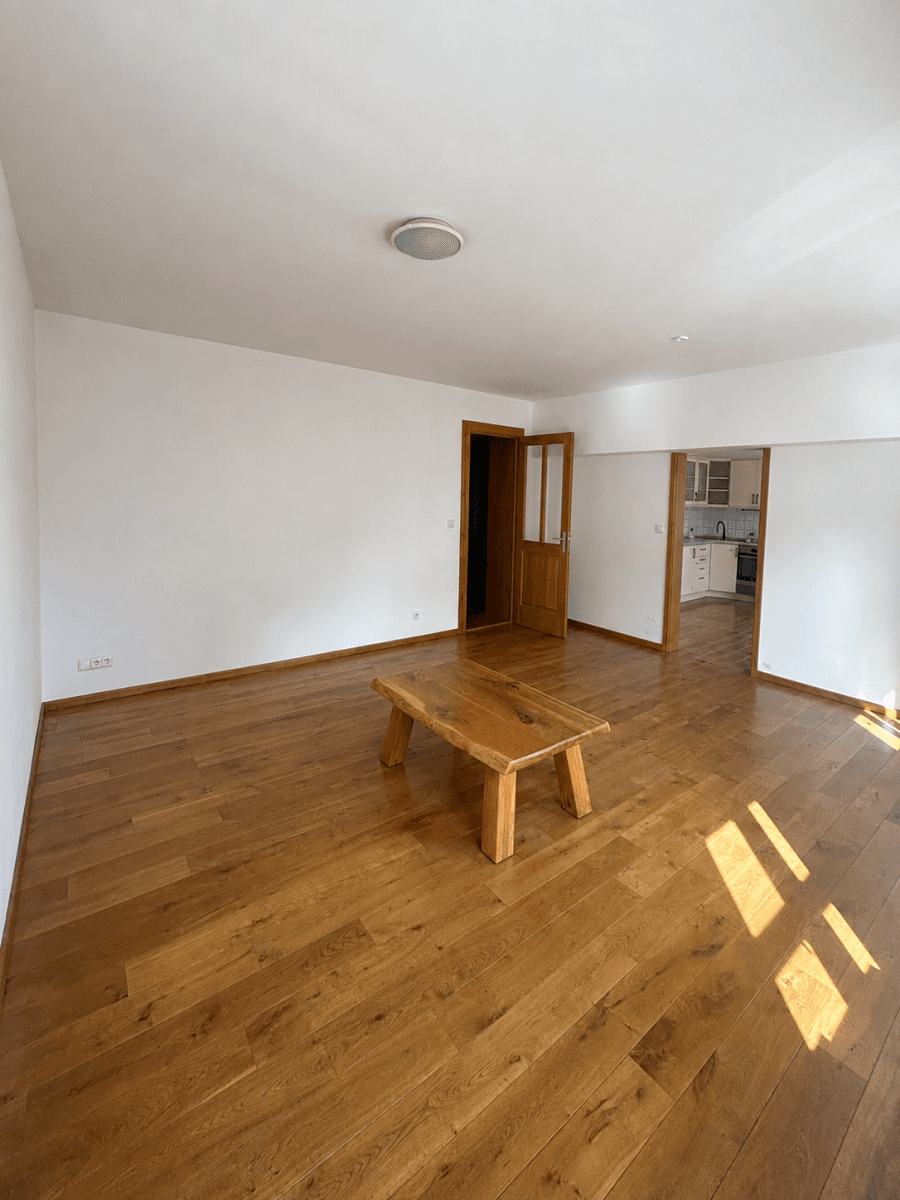 2 bedroom with open-plan kitchen flat to rent, 119 m², Sadová, Písek, Jihočeský Region 2 bedroom with open-plan kitchen flat to rent, 119 m², Sadová, Písek, Jihočeský Region