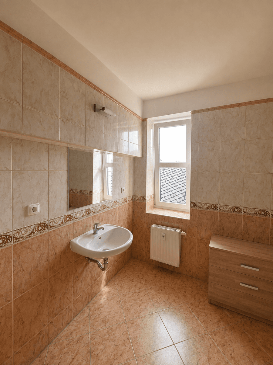 2 bedroom with open-plan kitchen flat to rent, 119 m², Sadová, Písek, Jihočeský Region 2 bedroom with open-plan kitchen flat to rent, 119 m², Sadová, Písek, Jihočeský Region
