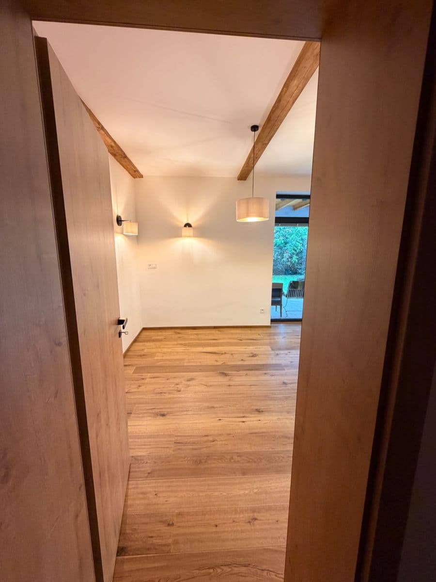 1 bedroom with open-plan kitchen flat to rent, 60 m², Pod Fialkou, Prague, Prague 1 bedroom with open-plan kitchen flat to rent, 60 m², Pod Fialkou, Prague, Prague