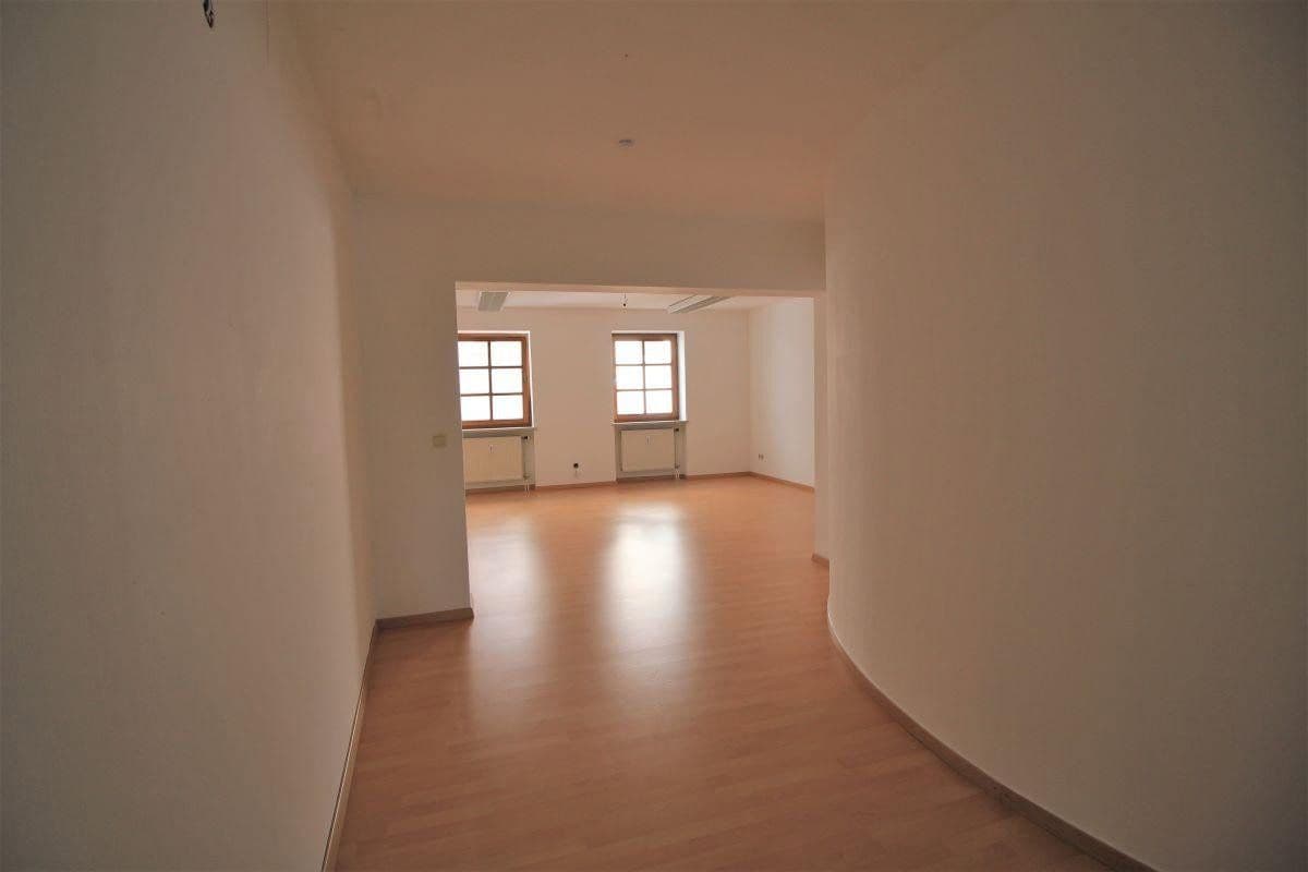 office for sale, 87 m², Max-Josefs-Platz 12a, Rosenheim, Bavaria office for sale, 87 m², Max-Josefs-Platz 12a, Rosenheim, Bavaria