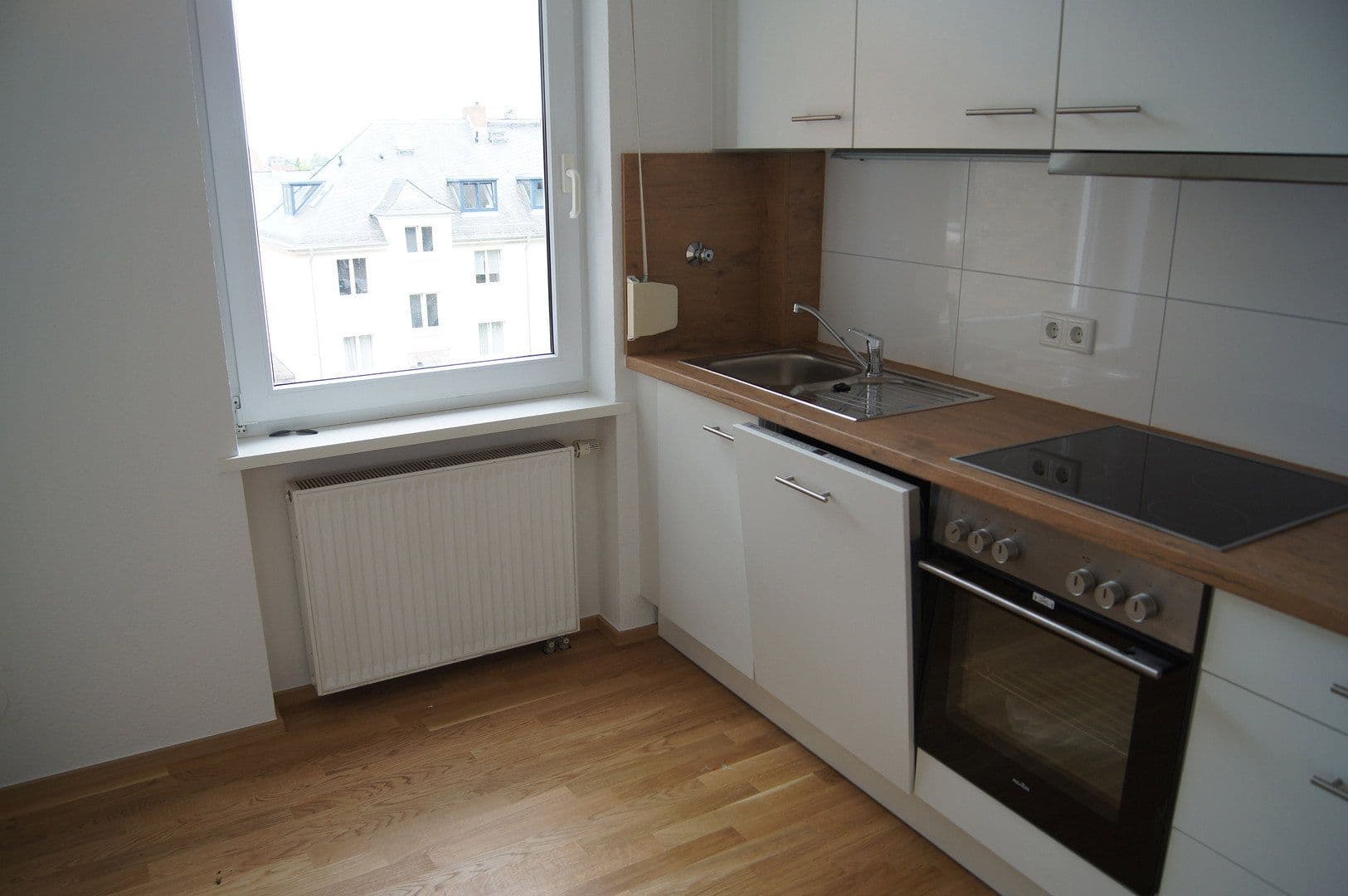 3 bedroom flat to rent, 63 m², Waldstraße 144, Wiesbaden, Hesse 3 bedroom flat to rent, 63 m², Waldstraße 144, Wiesbaden, Hesse