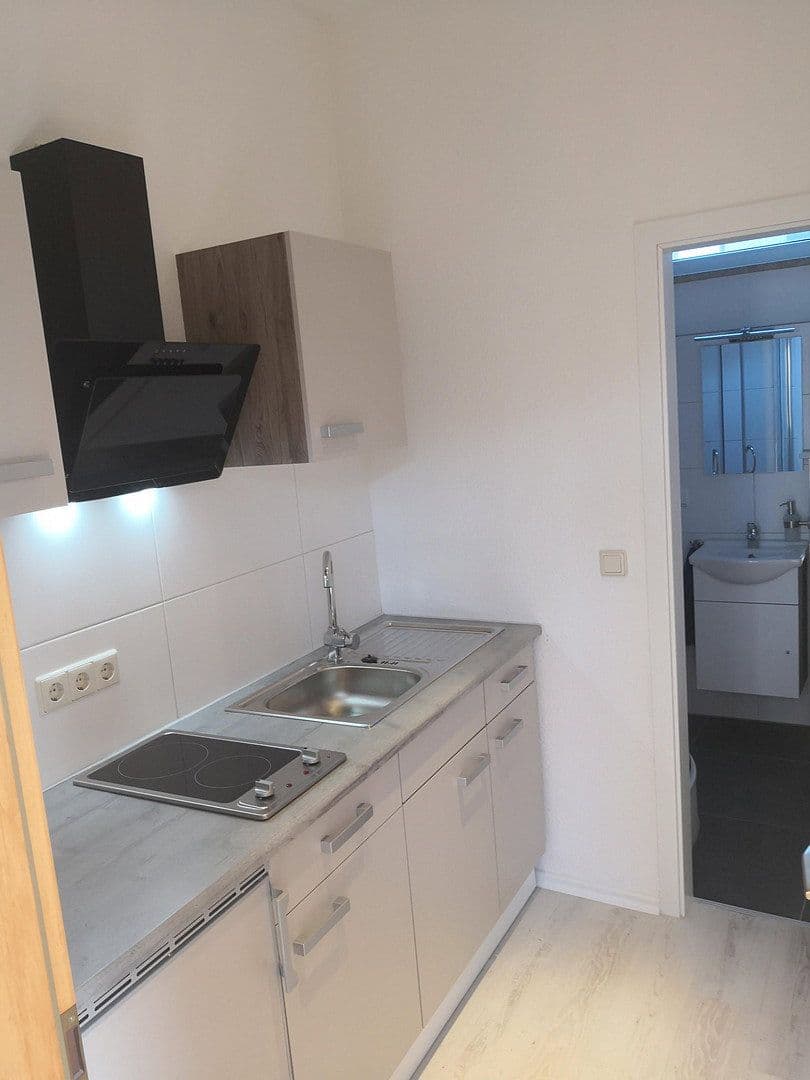 1 bedroom flat to rent, 40 m², Poststraße 16, Meerane, Saxony 1 bedroom flat to rent, 40 m², Poststraße 16, Meerane, Saxony