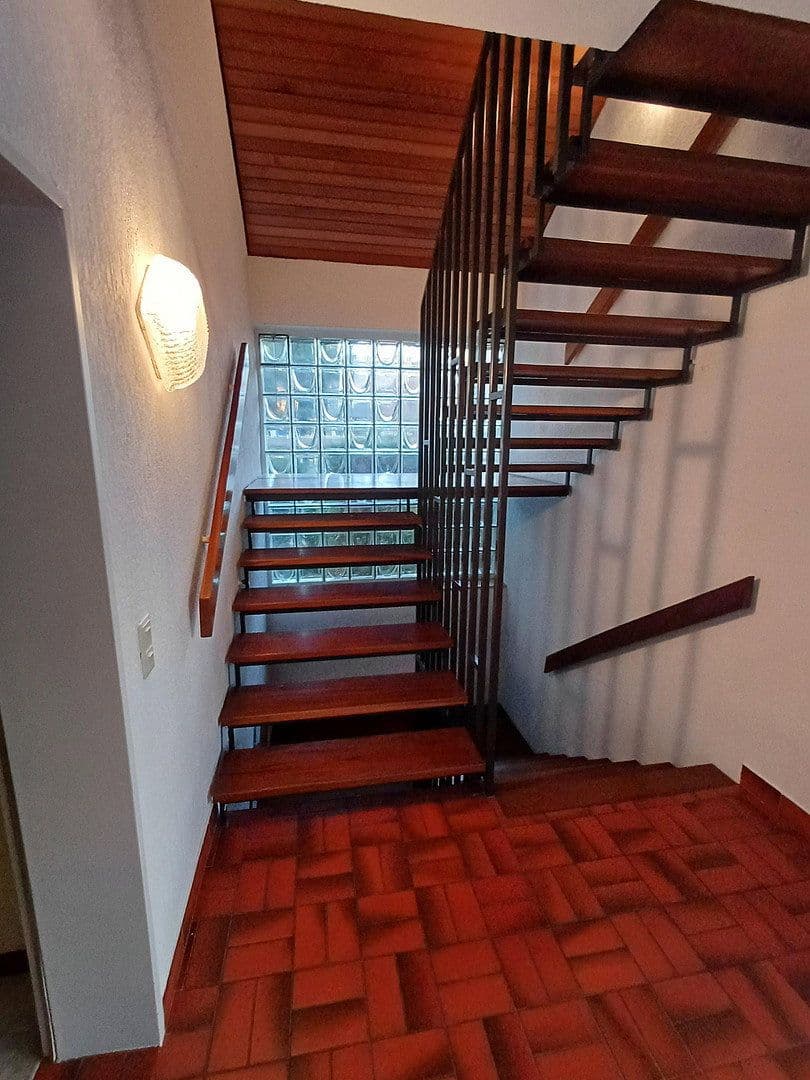 house for sale, 226 m², Heusenstamm, Hesse house for sale, 226 m², Heusenstamm, Hesse