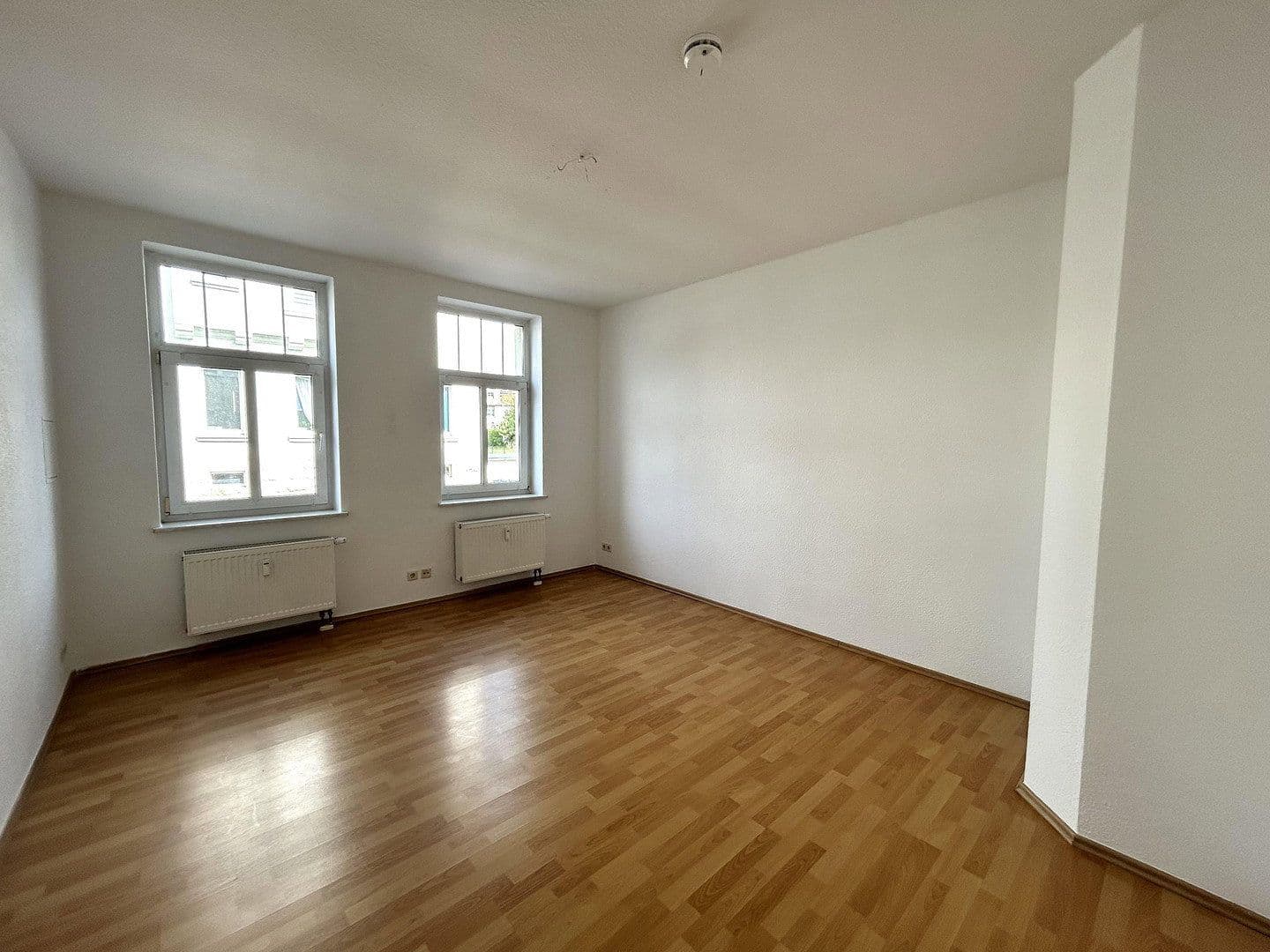 3 bedroom flat to rent, 92 m², Goldbachstraße 8, Hohenstein-Ernstthal, Saxony 3 bedroom flat to rent, 92 m², Goldbachstraße 8, Hohenstein-Ernstthal, Saxony