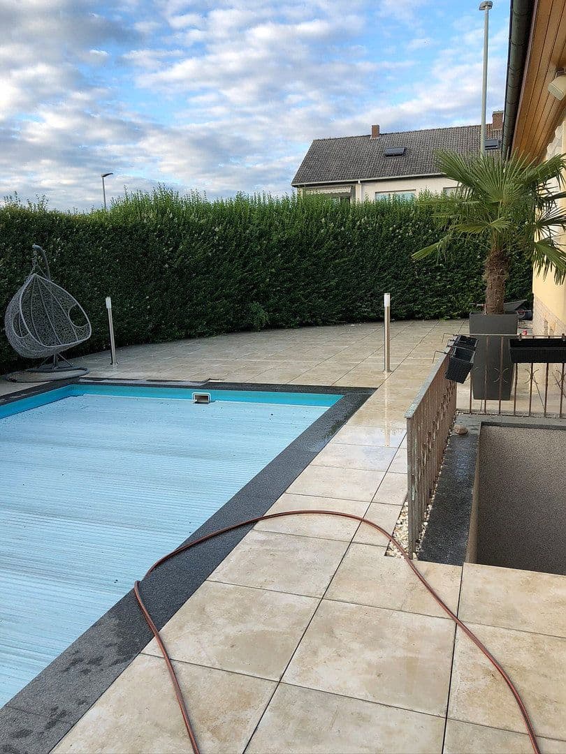 house for sale, 205 m², Mutterstadt, Rhineland-Palatinate house for sale, 205 m², Mutterstadt, Rhineland-Palatinate