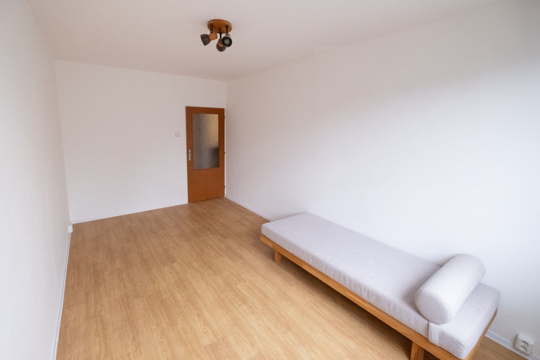 3 bedroom with open-plan kitchen flat for sale, 104 m², Křivenická, Prague, Prague 3 bedroom with open-plan kitchen flat for sale, 104 m², Křivenická, Prague, Prague