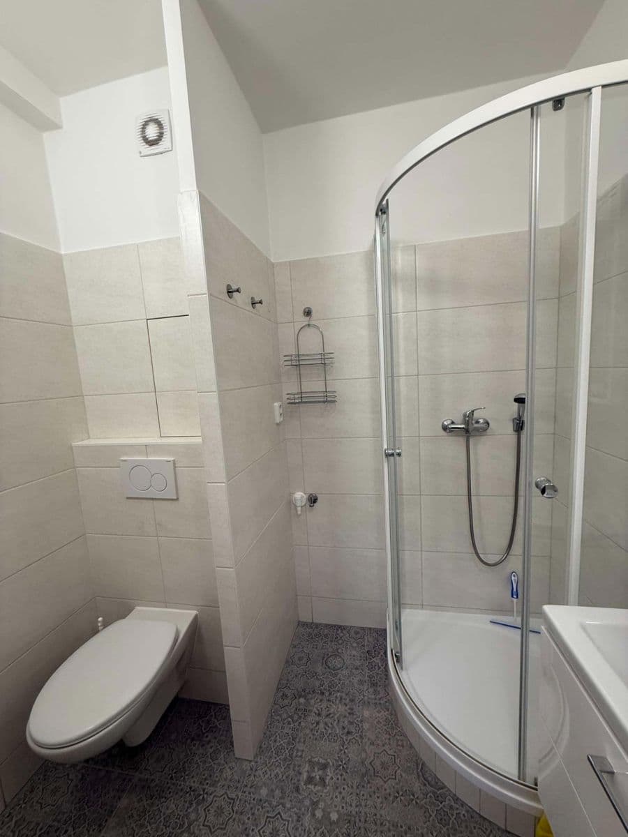 Studio flat to rent, 28 m², Herčíkova, Brno, Jihomoravský Region Studio flat to rent, 28 m², Herčíkova, Brno, Jihomoravský Region