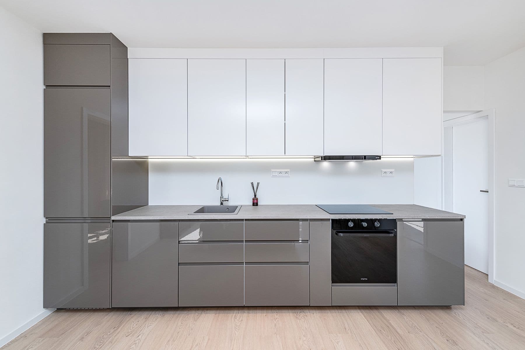 2 bedroom with open-plan kitchen flat for sale, 62 m², Nad Olšinami, Prague, Prague 2 bedroom with open-plan kitchen flat for sale, 62 m², Nad Olšinami, Prague, Prague