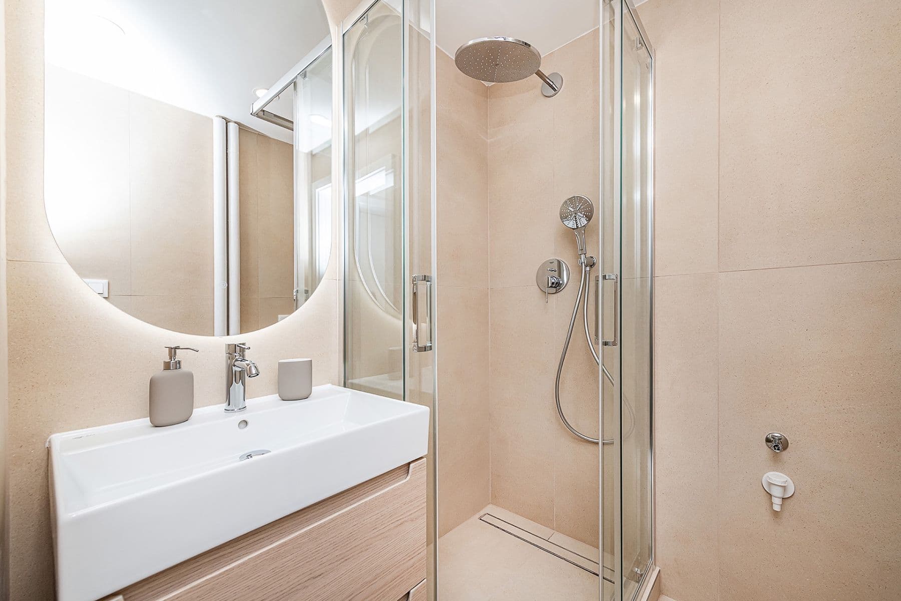 2 bedroom with open-plan kitchen flat for sale, 62 m², Nad Olšinami, Prague, Prague 2 bedroom with open-plan kitchen flat for sale, 62 m², Nad Olšinami, Prague, Prague