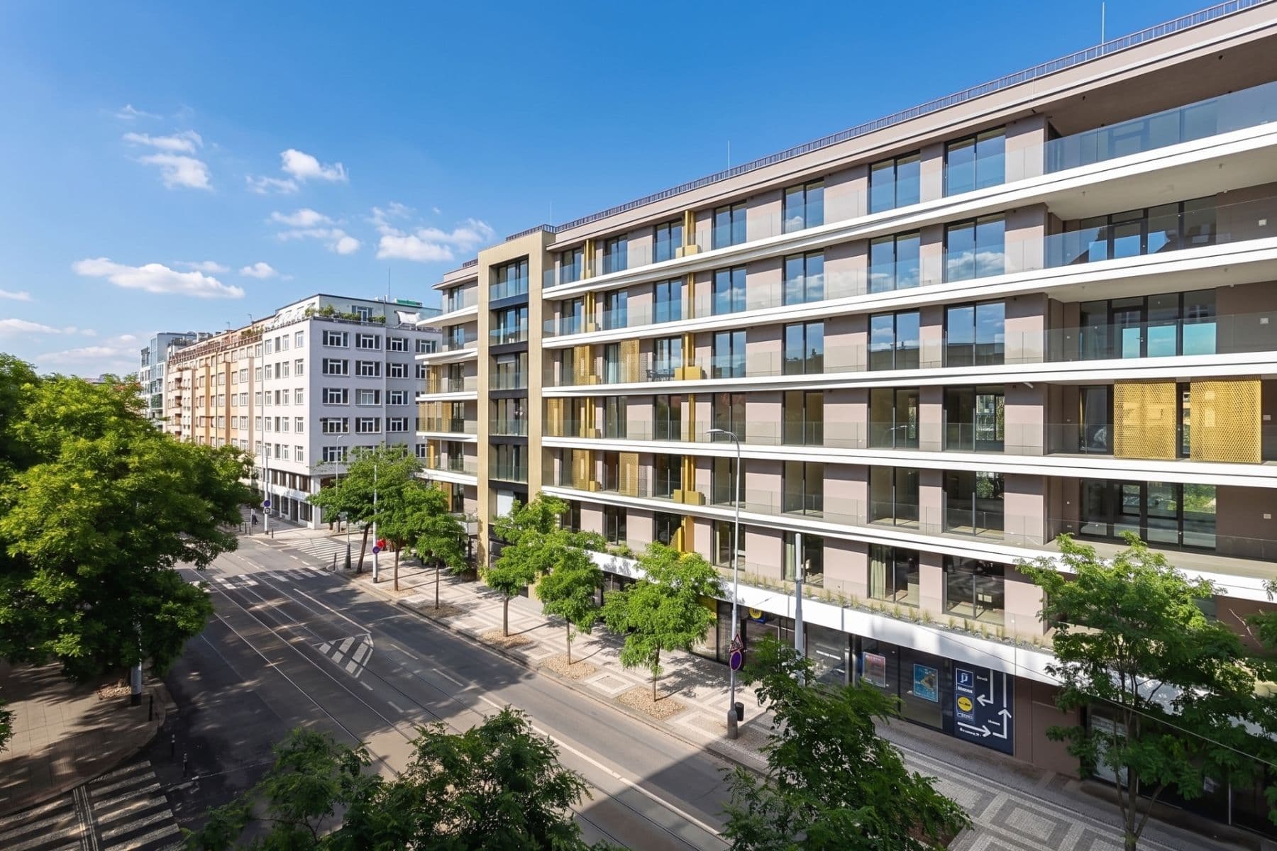 1 bedroom with open-plan kitchen flat for sale, 52 m², Komunardů, Prague, Prague 1 bedroom with open-plan kitchen flat for sale, 52 m², Komunardů, Prague, Prague
