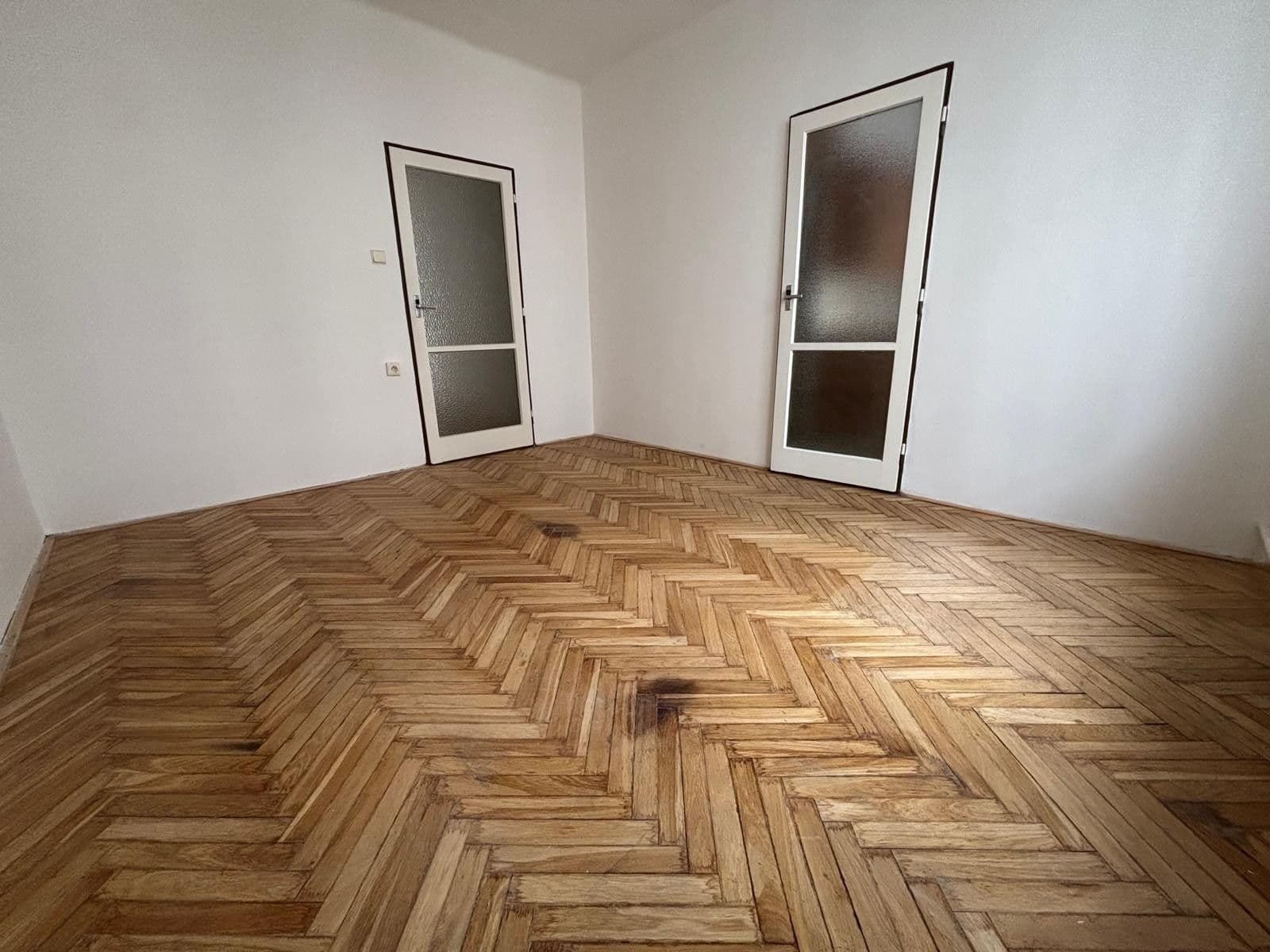 2 bedroom flat for sale, 57 m², Boleslavova, Prague, Prague 2 bedroom flat for sale, 57 m², Boleslavova, Prague, Prague