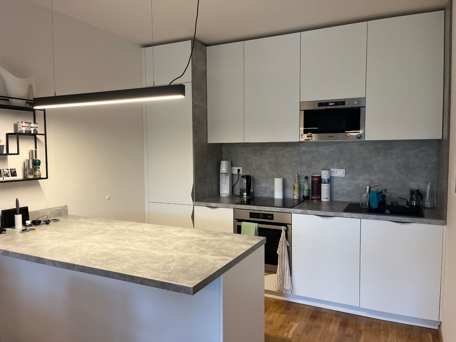1 bedroom with open-plan kitchen flat to rent, 72 m², Mezi Vodami, Prague, Prague 1 bedroom with open-plan kitchen flat to rent, 72 m², Mezi Vodami, Prague, Prague