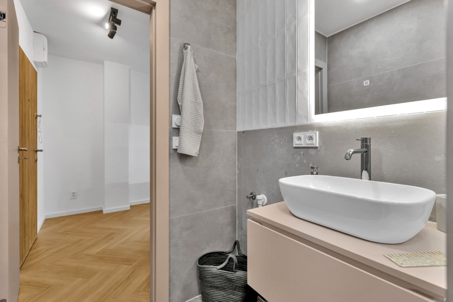 1 bedroom with open-plan kitchen flat for sale, 33 m², Sládkovičova, Prague, Prague 1 bedroom with open-plan kitchen flat for sale, 33 m², Sládkovičova, Prague, Prague