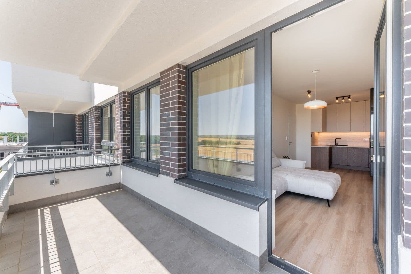 2 bedroom with open-plan kitchen flat to rent, 68 m², Thomasova, Prague, Prague 2 bedroom with open-plan kitchen flat to rent, 68 m², Thomasova, Prague, Prague