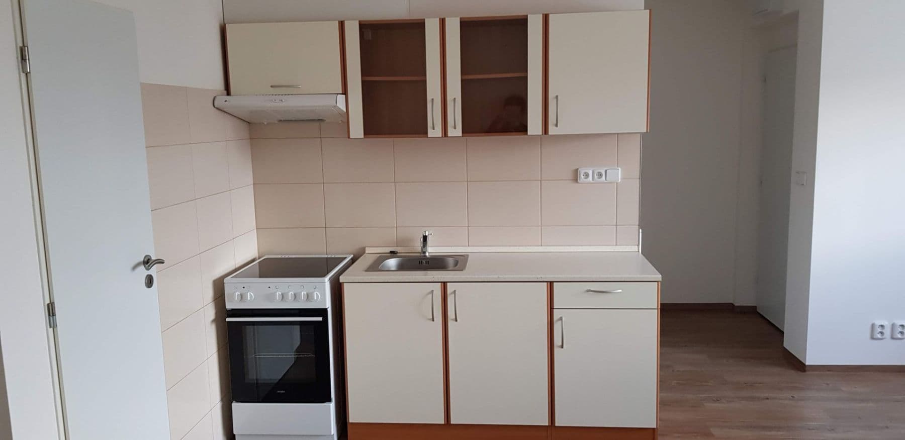 Studio flat to rent, 36 m², Šafaříkova, Brno, Jihomoravský Region Studio flat to rent, 36 m², Šafaříkova, Brno, Jihomoravský Region