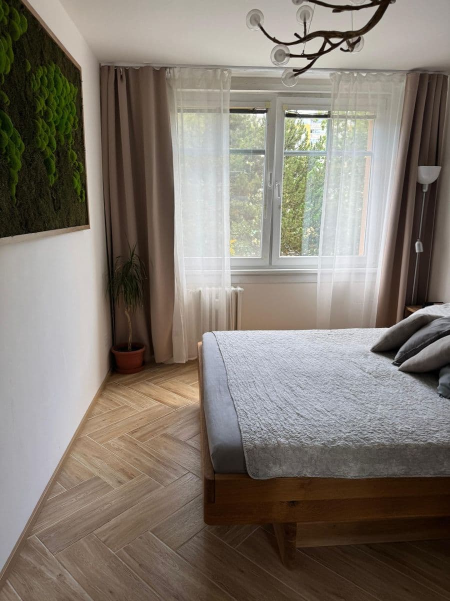 3 bedroom flat to rent, 78 m², Vondroušova, Prague, Prague 3 bedroom flat to rent, 78 m², Vondroušova, Prague, Prague