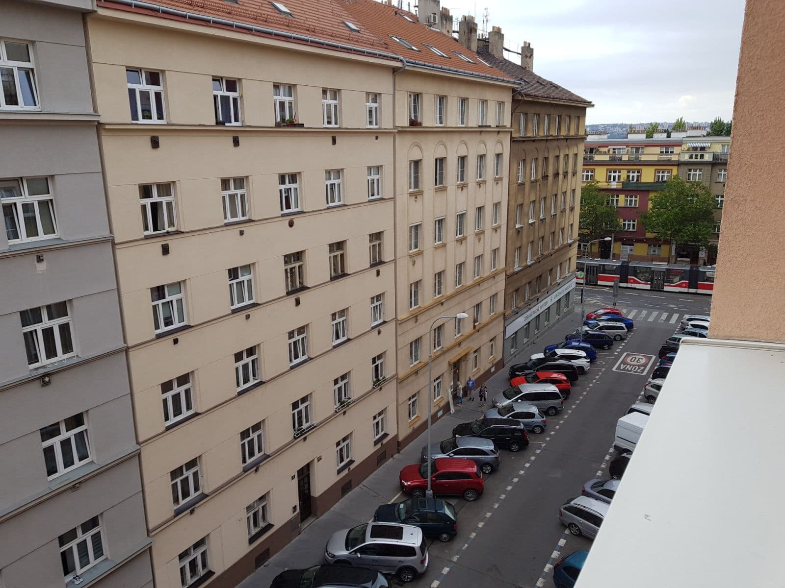 1 bedroom with open-plan kitchen flat to rent, 47 m², Viklefova, Prague, Prague 1 bedroom with open-plan kitchen flat to rent, 47 m², Viklefova, Prague, Prague