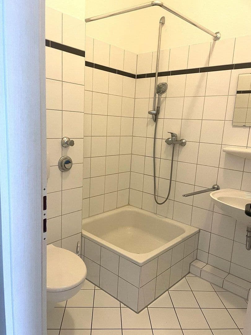 1 bedroom flat to rent, 34 m², Heinrich-Hoerle-Straße X, Hürth, North Rhine-Westphalia 1 bedroom flat to rent, 34 m², Heinrich-Hoerle-Straße X, Hürth, North Rhine-Westphalia