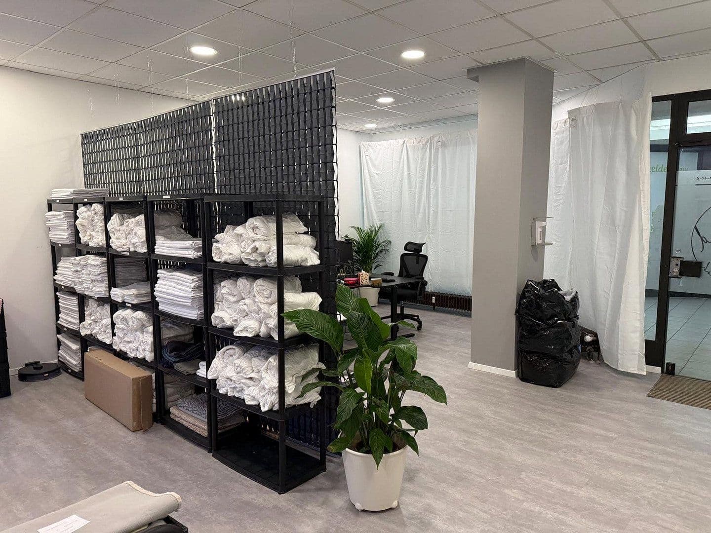 office to rent, 64 m², Bahnstr. 20, Dinslaken, North Rhine-Westphalia office to rent, 64 m², Bahnstr. 20, Dinslaken, North Rhine-Westphalia