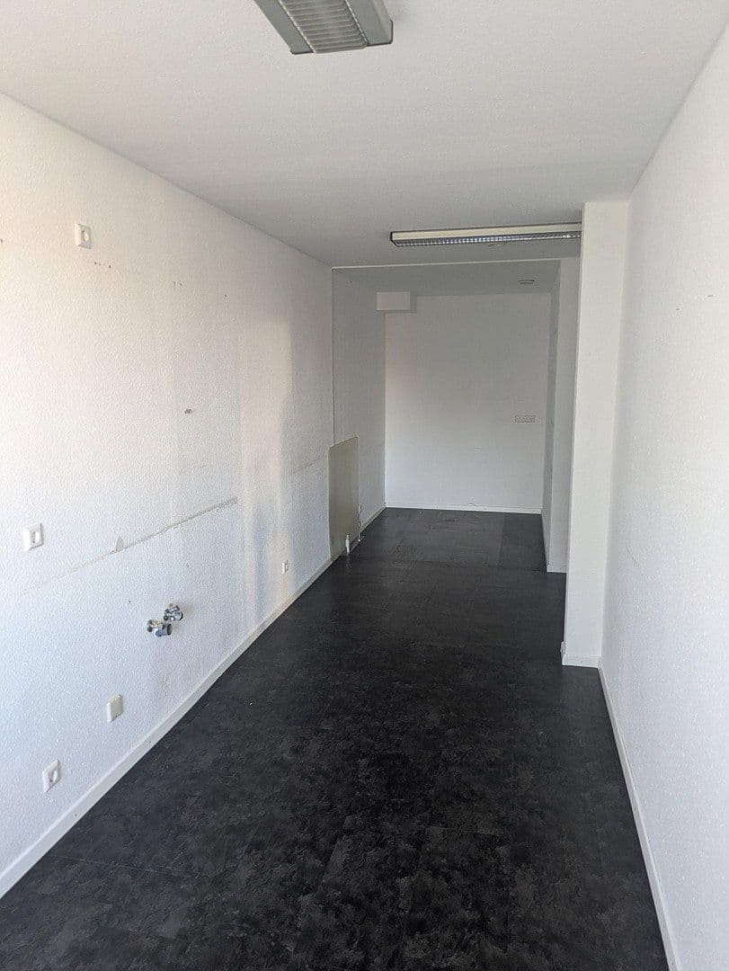 office to rent, 189 m², Bürgermeister-Landmann-Platz 9, Günzburg, Bavaria office to rent, 189 m², Bürgermeister-Landmann-Platz 9, Günzburg, Bavaria