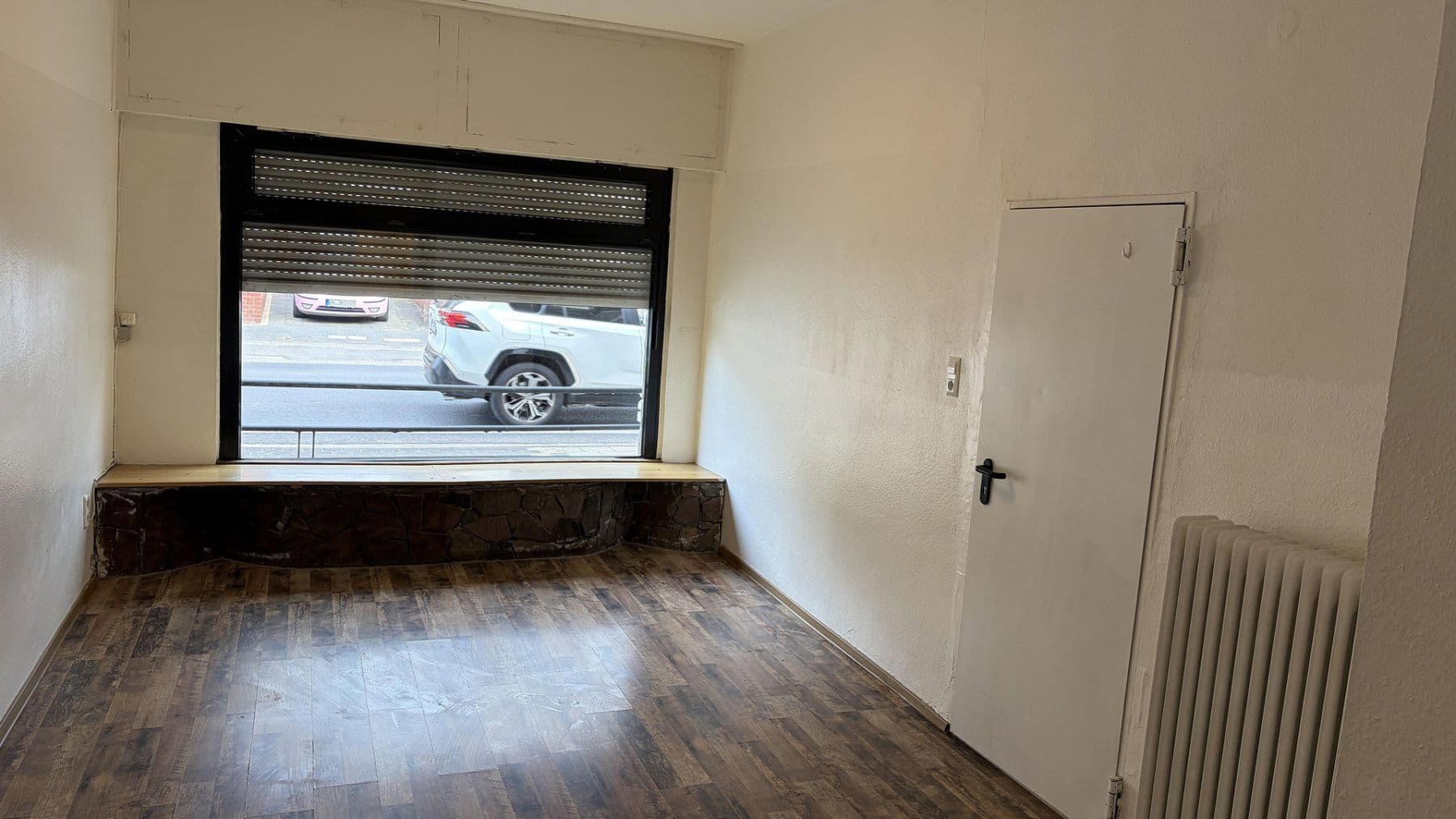 non-residential property for sale, 950 m², Bergheim, North Rhine-Westphalia non-residential property for sale, 950 m², Bergheim, North Rhine-Westphalia