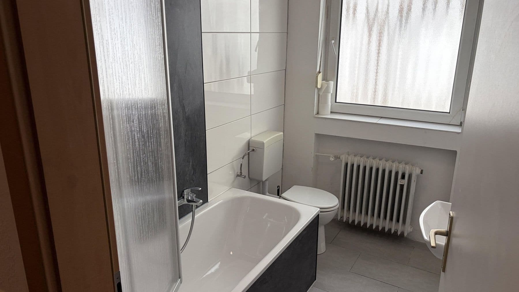 non-residential property for sale, 950 m², Bergheim, North Rhine-Westphalia non-residential property for sale, 950 m², Bergheim, North Rhine-Westphalia