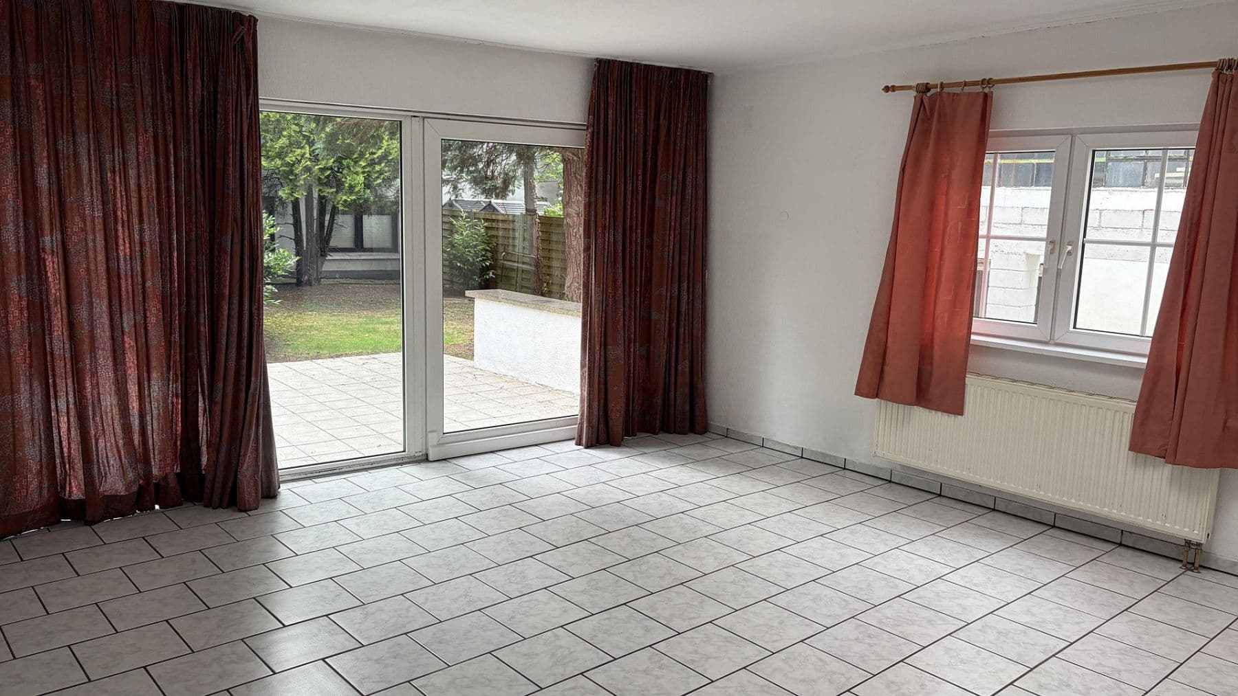 non-residential property for sale, 950 m², Bergheim, North Rhine-Westphalia non-residential property for sale, 950 m², Bergheim, North Rhine-Westphalia
