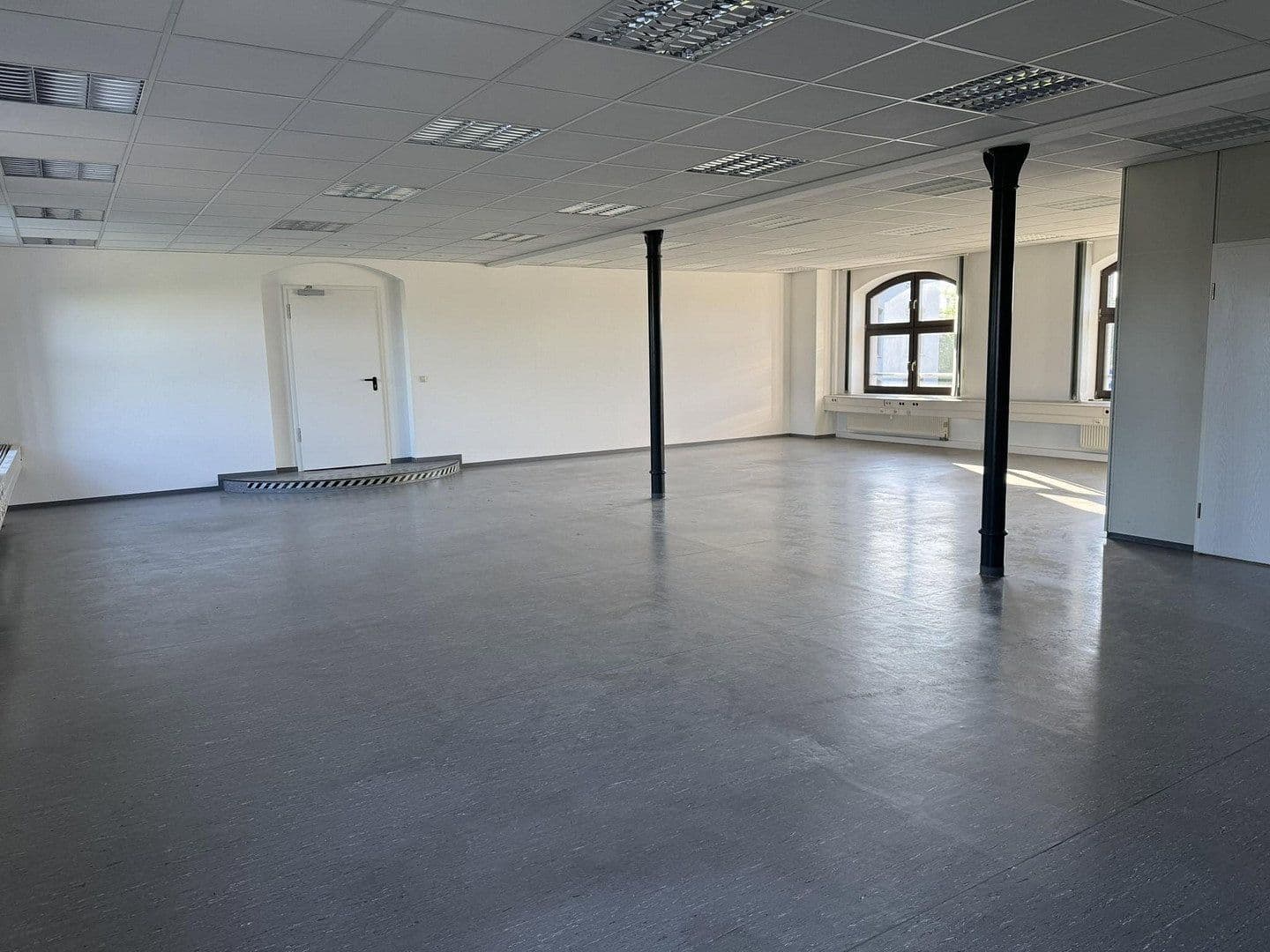 office to rent, 200 m², Dresden, Saxony office to rent, 200 m², Dresden, Saxony