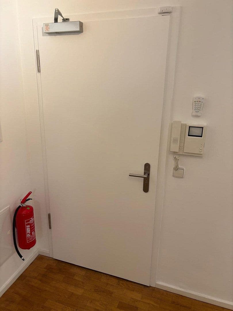 office to rent, 83 m², Schumannstraße 5, Berlin-Mitte, Berlin office to rent, 83 m², Schumannstraße 5, Berlin-Mitte, Berlin