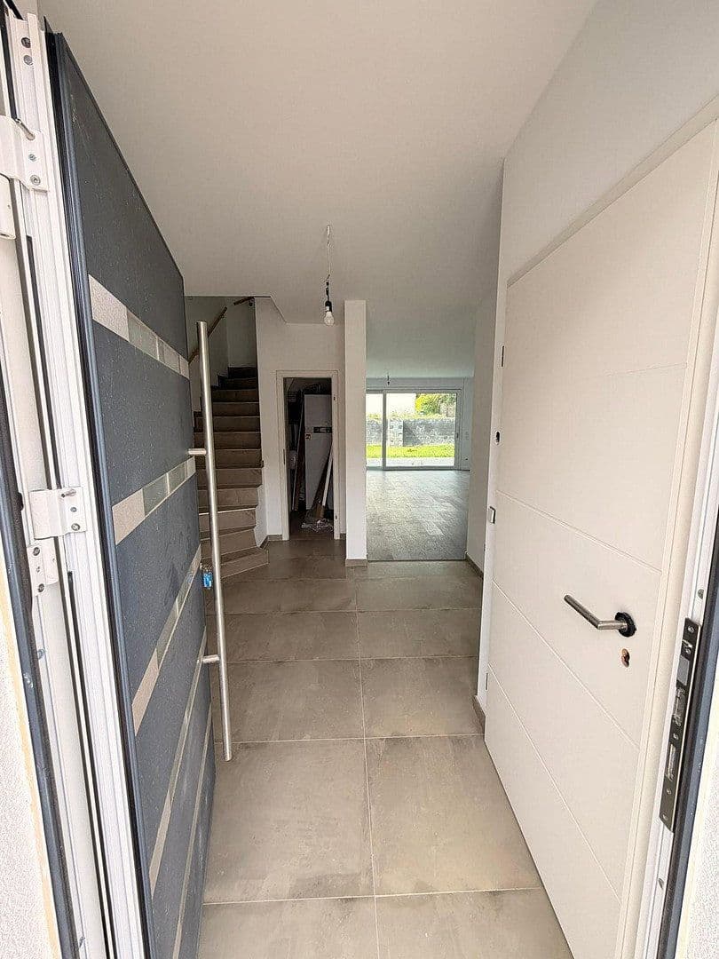 house for sale, 155 m², Römerstr. 41, Rommerskirchen, North Rhine-Westphalia house for sale, 155 m², Römerstr. 41, Rommerskirchen, North Rhine-Westphalia