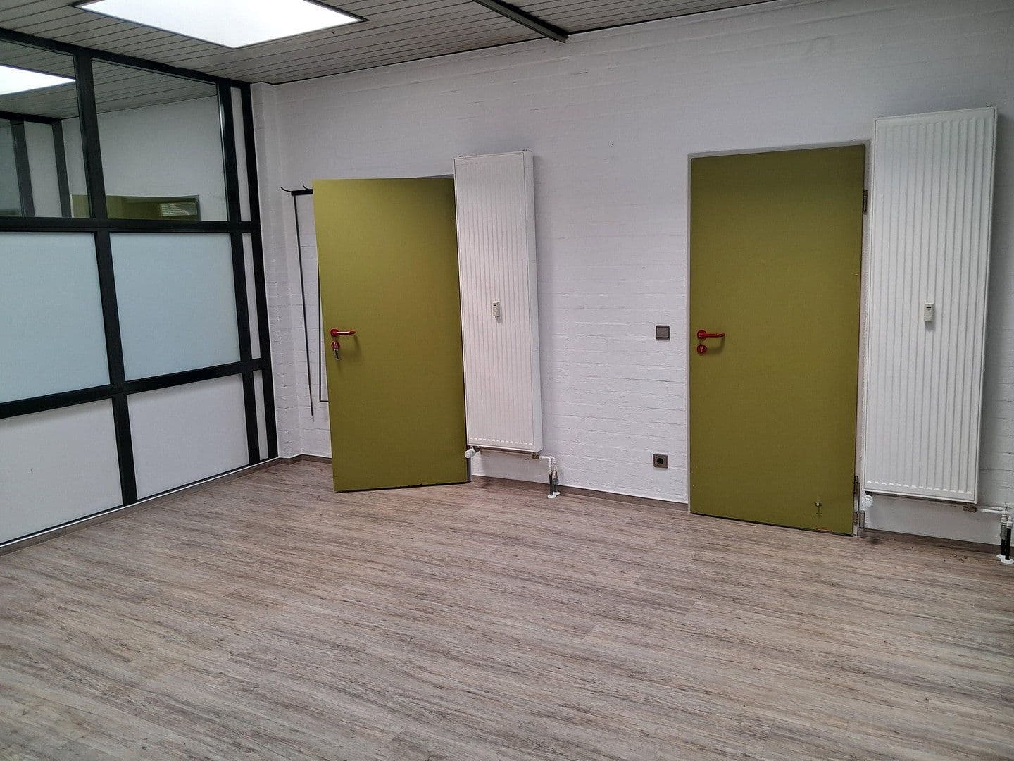 office to rent, 320 m², Bühlinger Strassse 56, Neustadt (Wied), Rhineland-Palatinate office to rent, 320 m², Bühlinger Strassse 56, Neustadt (Wied), Rhineland-Palatinate