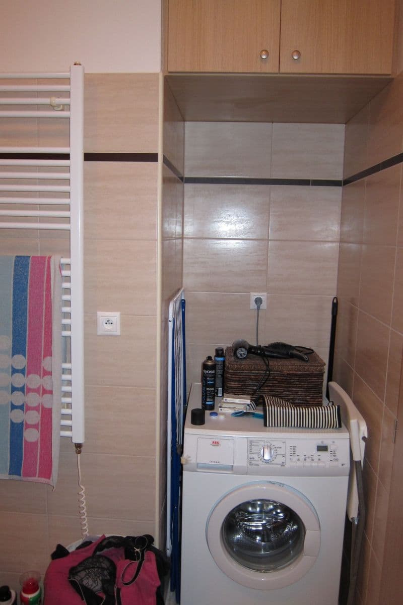 1 bedroom with open-plan kitchen flat to rent, 48 m², Za Mototechnou, Prague, Prague 1 bedroom with open-plan kitchen flat to rent, 48 m², Za Mototechnou, Prague, Prague