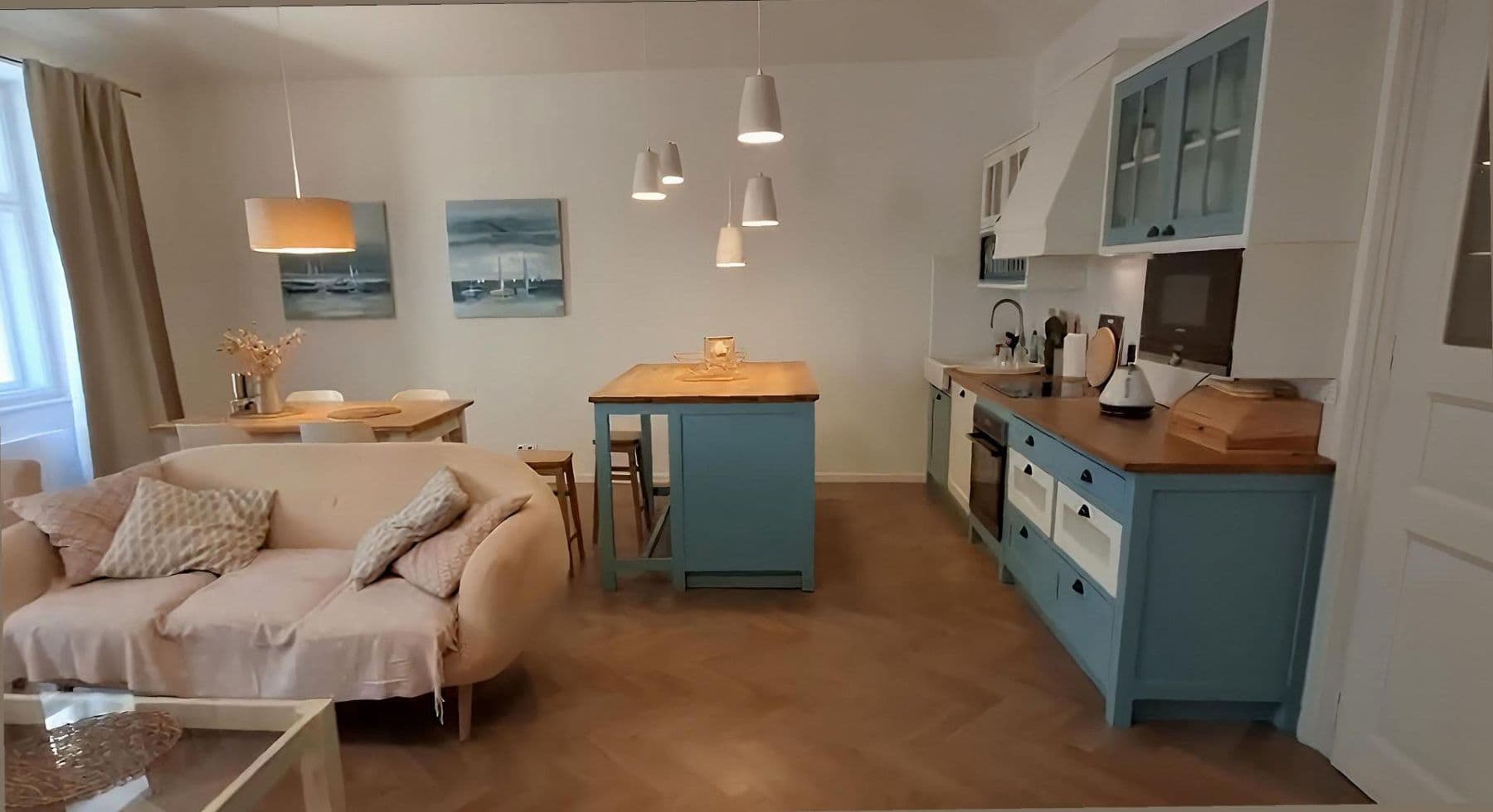 1 bedroom with open-plan kitchen flat to rent, 84 m², Žatecká, Prague, Prague 1 bedroom with open-plan kitchen flat to rent, 84 m², Žatecká, Prague, Prague